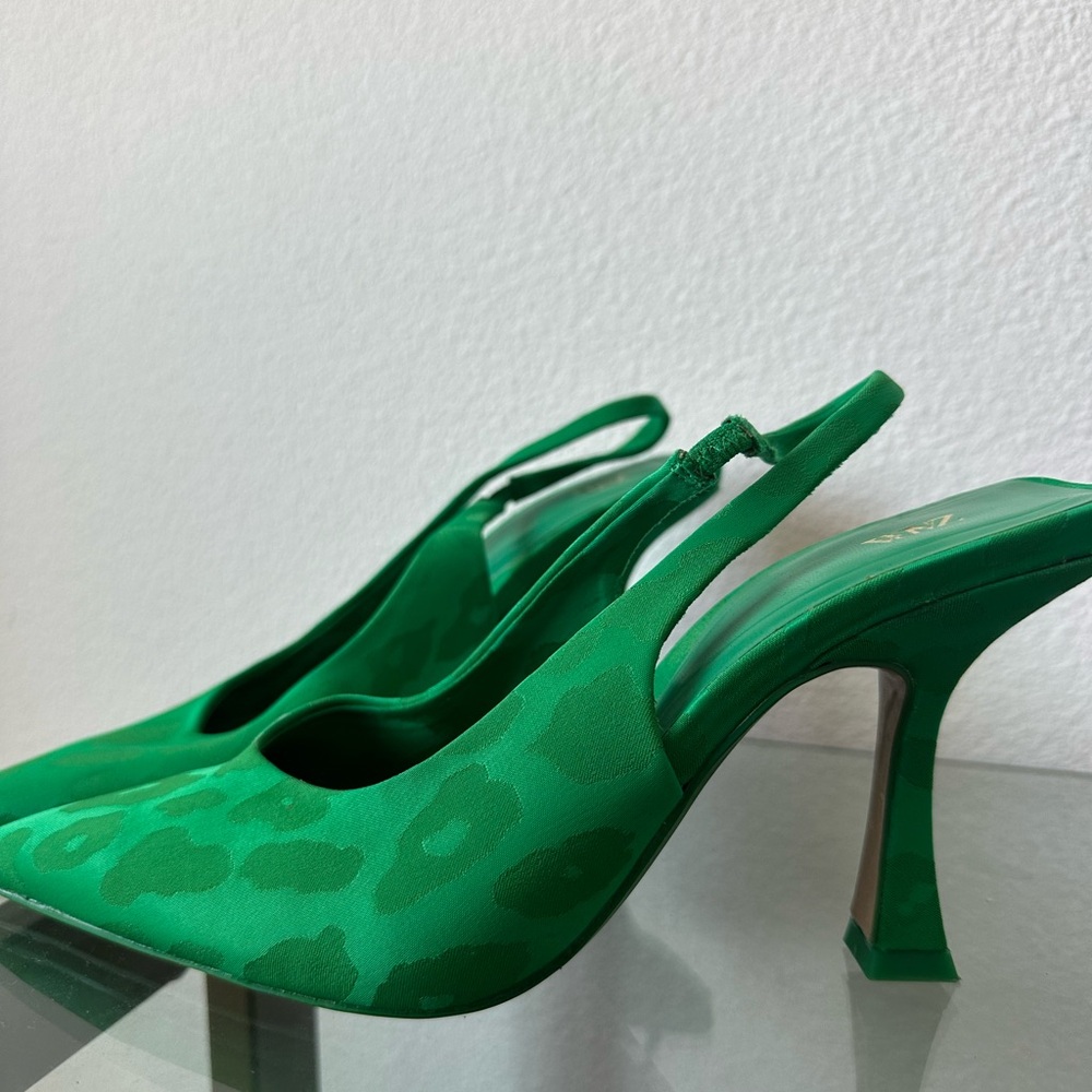 Zara Green Slingback Heels - Picture 2 of 4